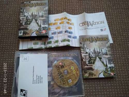 Sid Meier`s Civilization IV 4 with Book PC Game DVD