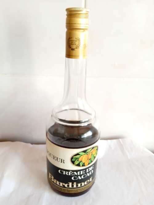 Vintage Crème de cacao Bardinet made in South Africa (700ml bottle)