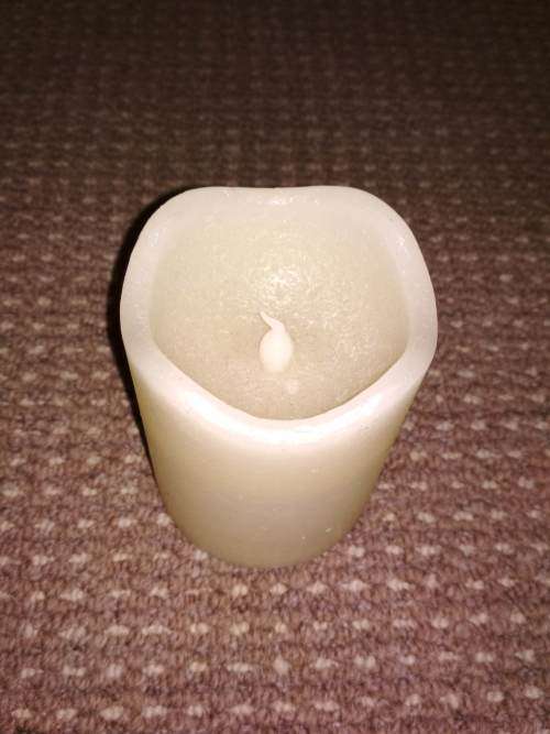 Flameless Candle (Battery Operated )