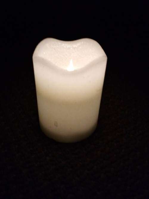 Flameless Candle (Battery Operated )
