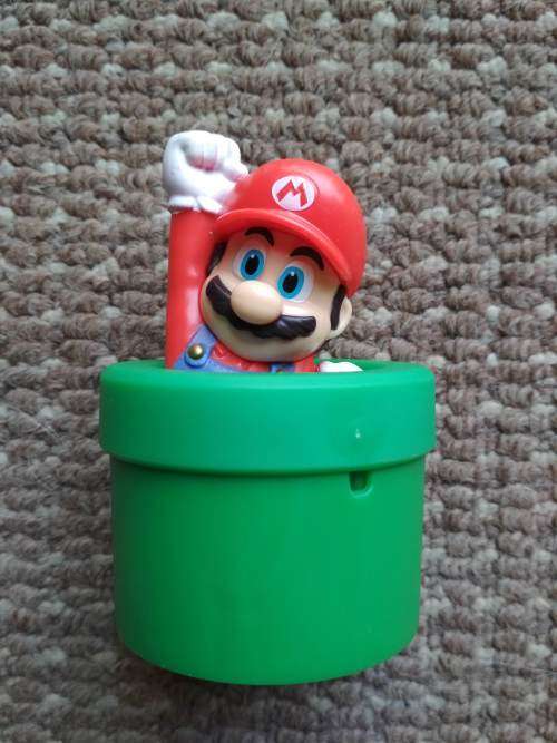 2022 Warp Tube Super Mario Brothers & Superman McDonalds Figurines Bundle