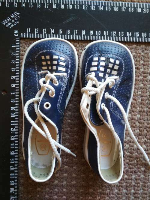Baby`s Shoes Size 7