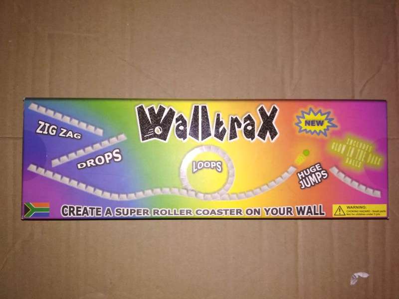 Walltrax - Super Roller Coaster Playset (Brand-new & Sealed)