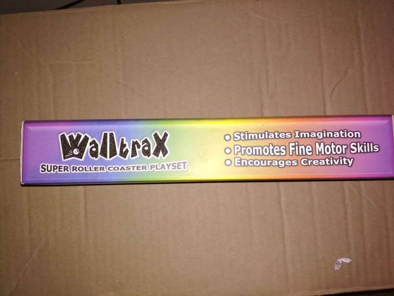 Walltrax - Super Roller Coaster Playset (Brand-new & Sealed)