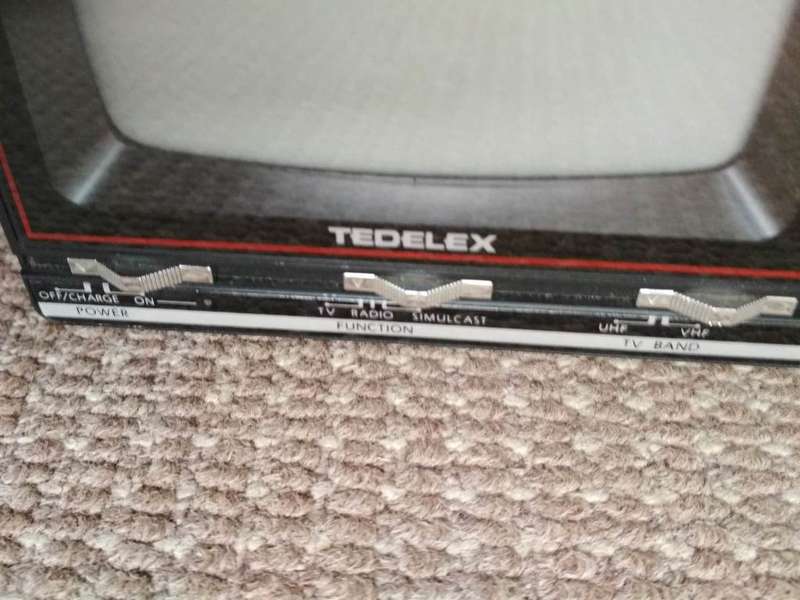 Vintage Tedelex 5` Black & White Portable TV, Radio & Simulcast (Tested & Working)