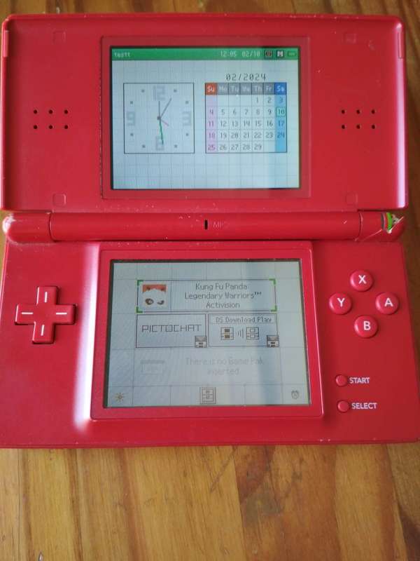 Nintendo DS Console Red With Samsung Stylus Pen, Carry Case & Games Bundle (Tested & Working)