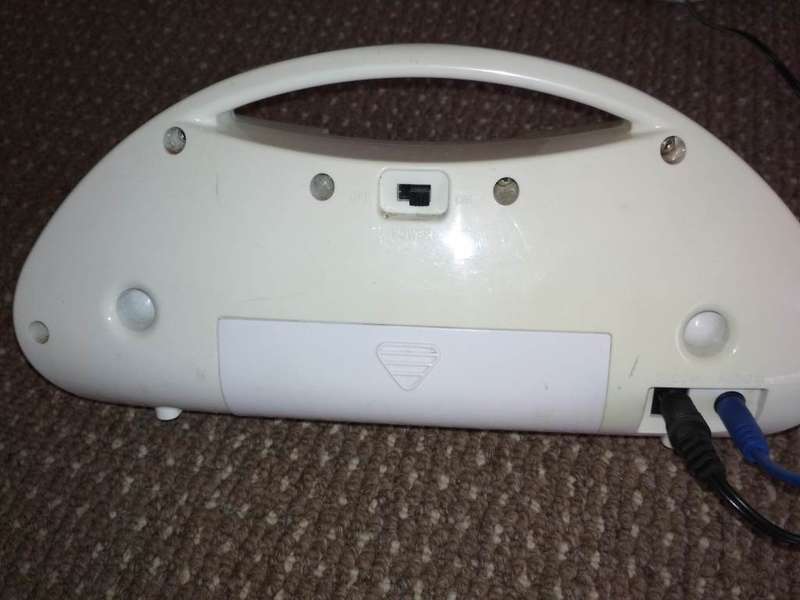 MP3 player or Ipod Docking Station Music Speakers (Tested & Working)