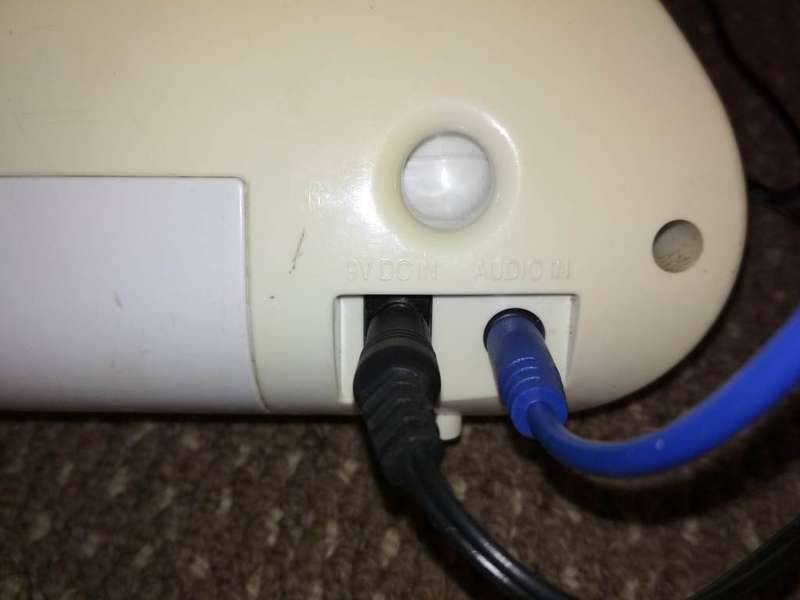 MP3 player or Ipod Docking Station Music Speakers (Tested & Working)