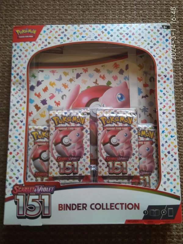 Pokemon TCG: Scarlet & Violet 151 - Binder Collection