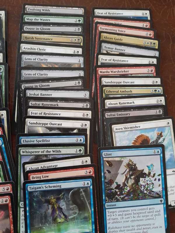 Magic The Gathering: Lot of 90 Khans of Tarkir / Fate Reforged cards (A2)