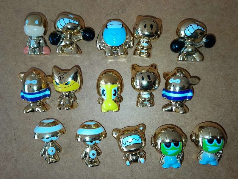 15xGogos Crazy Bones Gold Series Limited Edition & Tin