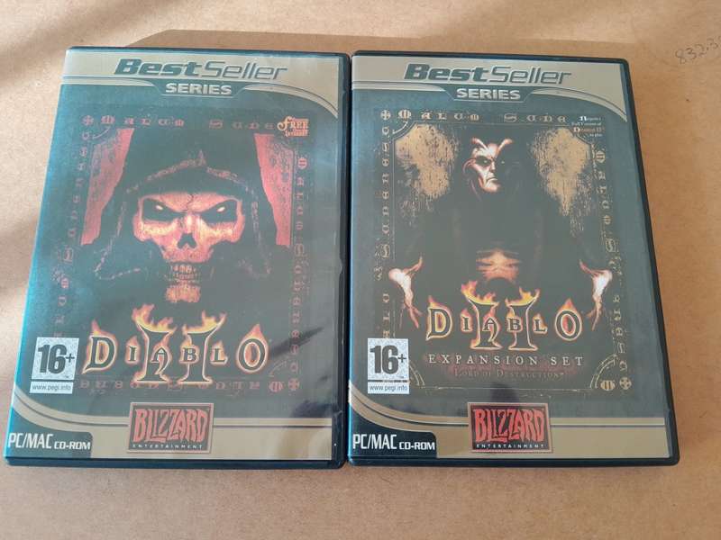 Diablo 2 and Expansion Set: Lord of Destruction - CIB PC-CD Game