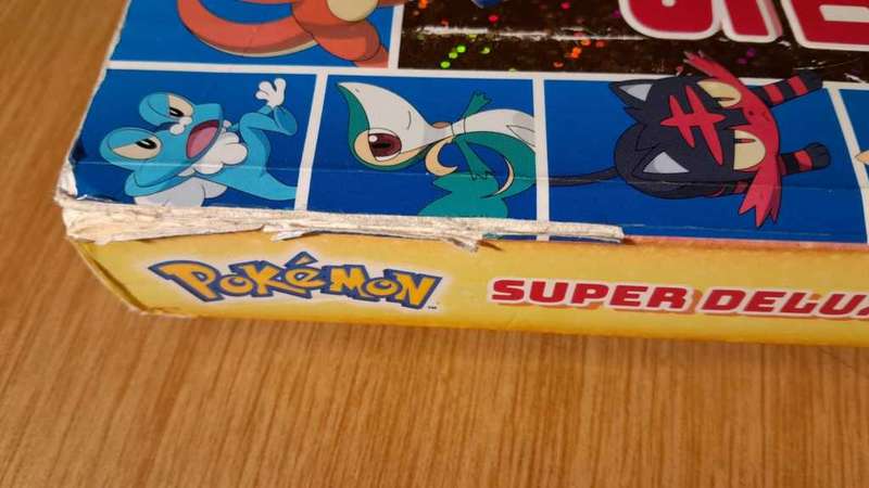 Pokemon Super Deluxe Essential Handbook