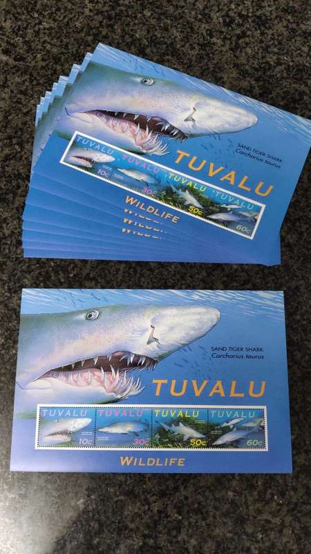 Tuvalu - Shark mini-sheet (9 available)