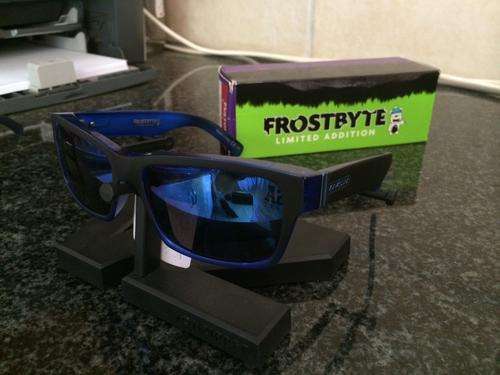 BRAND NEW- GENUINE VON ZIPPER- FROSTBYTE FULTON