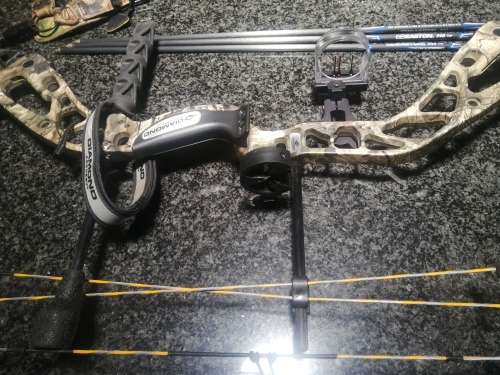 diamond infinite edge sb1 bow and 3 arrows