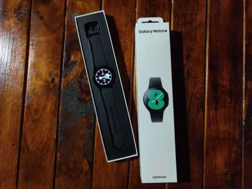 Samsung Galaxy Watch 4 (40mm, Bluetooth)