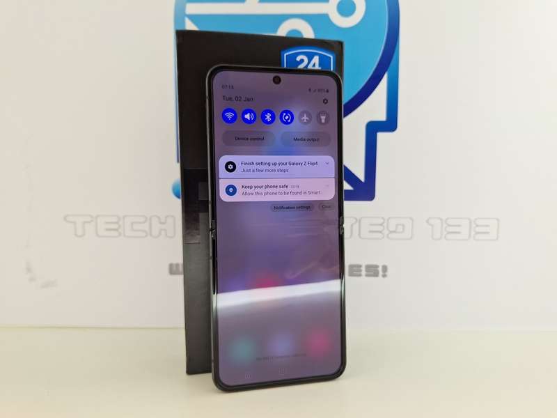 Samsung Galaxy Z Flip4 256GB