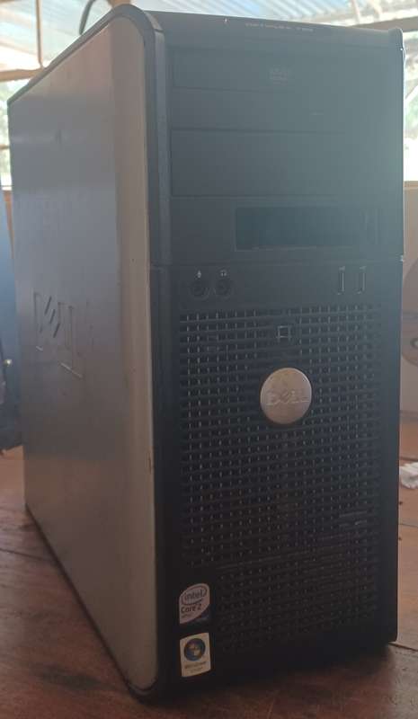 DELL COMPUTER BOX FOR REPAIR OR PARTS