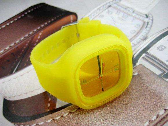 SQUARE 1 COLOUR WATCH - NEW ON THE MARKET