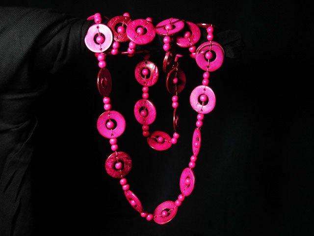 fuscia_necklace.jpg