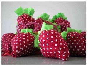 STRAWBERRY SHOPPING BAG - ALSO WONDERFUL GIFT!