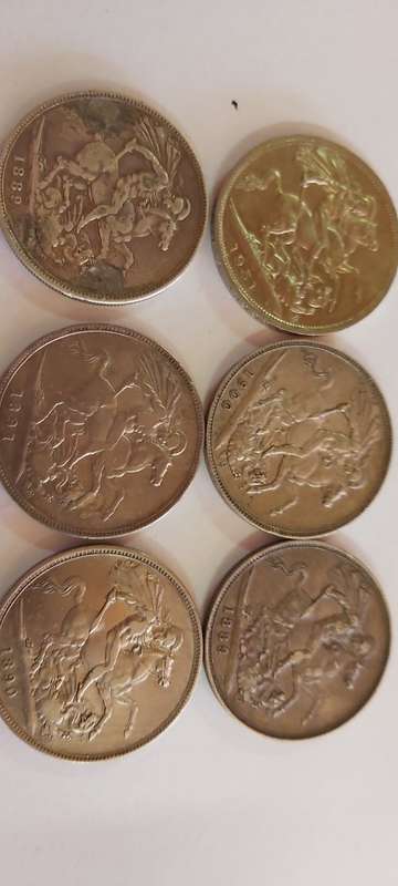 6 crowns