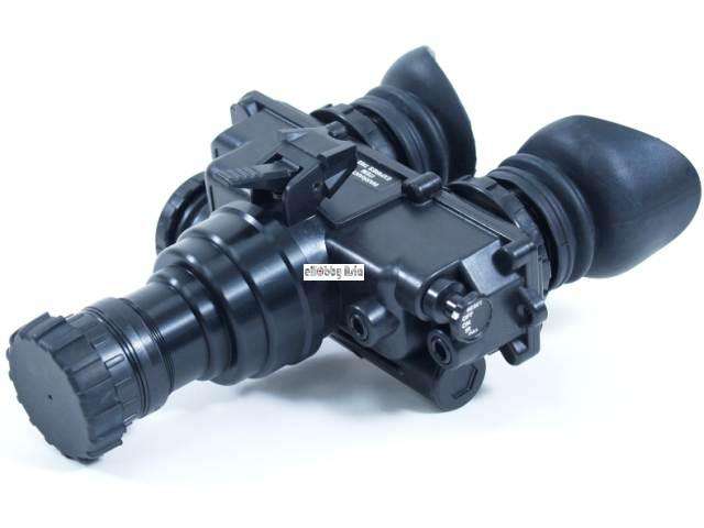 an /PVS 7 US military night visison goggles