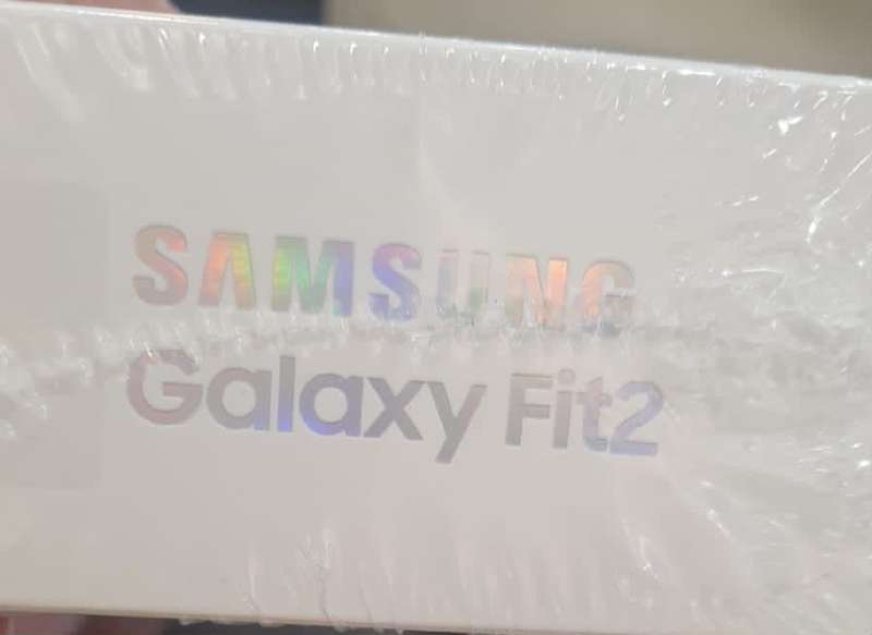 SAMSUNG FIT 2 BLACK BRAND NEW R3299 STARTING AT R1