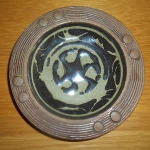 Stoneware dish with impressed KD mark - Kolonyama pottery, Lesotho