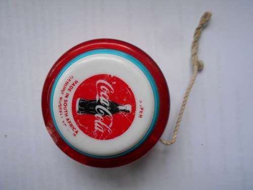 4 Yoyos including Coca Cola, Future Kids, Ballistics Pro-Yo collection x 2