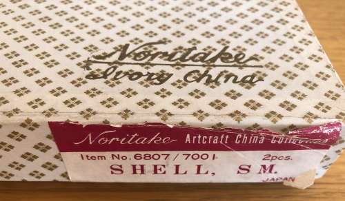 Noritake Ivory China shell dishes (2) - boxed (new)