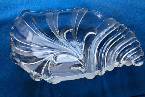Beautiful Art Deco style bowl