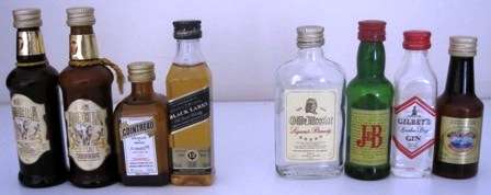 MINIATURE LIQUOR/LIQUEUR  BOTTLES ... Please study photos and read descriptions