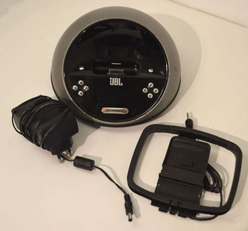 JBL On Time Micro AM/FM Radio and Speaker Dock for iPod/iPhone