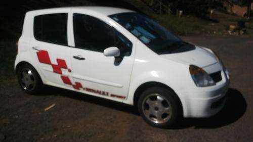 RENAULT MODUS 1.4 i