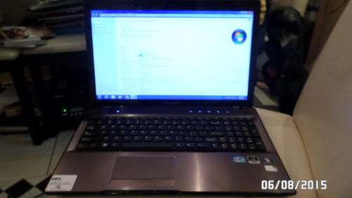 Lenovo ideapad Z570 i7
