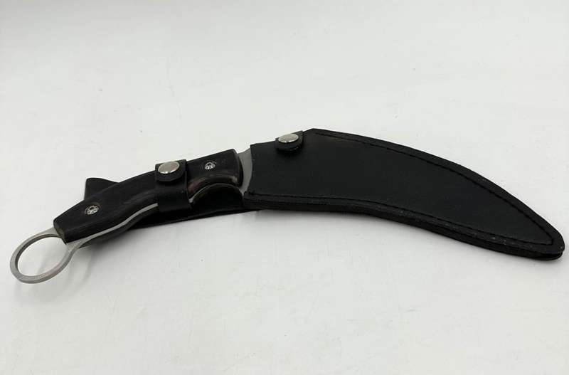 Full Tang Stainless Steel Karambit 25cm  With Belt Loop Pouch