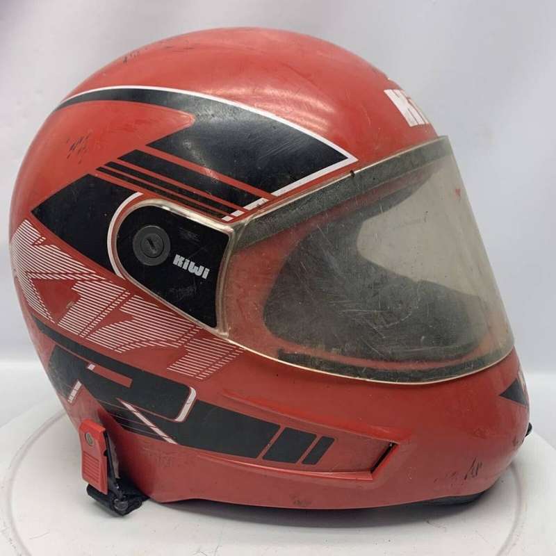 Pre-owned Vintage Red Kiwi  Motorcycle Helmet