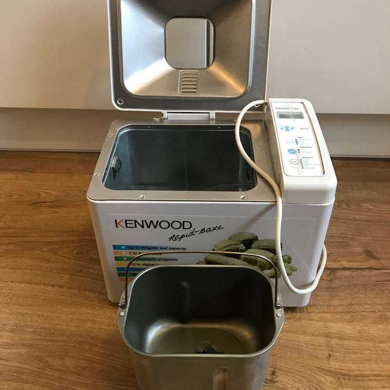 Kenwood BM200 Bread Maker