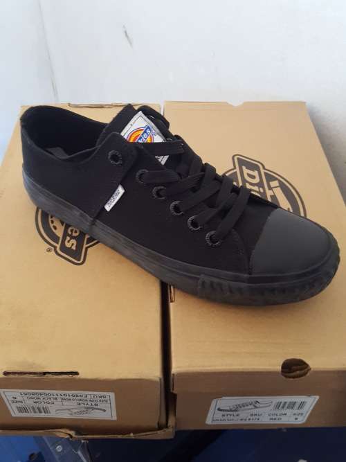 R149 !!!! CLEARANCE SALE !!!! VARIOUS STYLES !!!! BELOW COST !!!! BUY NOW !!!! LIMITED SIZES !!!!