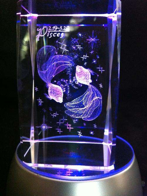 3D Pisces star sign with LED display table