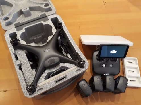 DJI Phantom 4 Pro Plus Obsidian Edition with lots of extra's