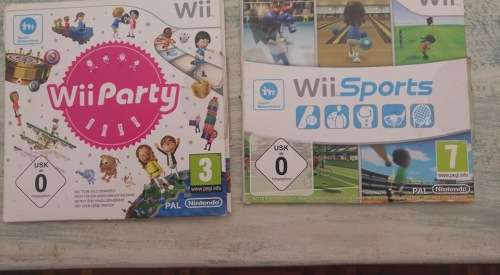Wii BUNDLE , 3X CONTROLS 2 WITH MOTION SENSOR  2X NUNCHUCK 1 WIRELESS, BALANCE BOARD, SPORTS GOODS