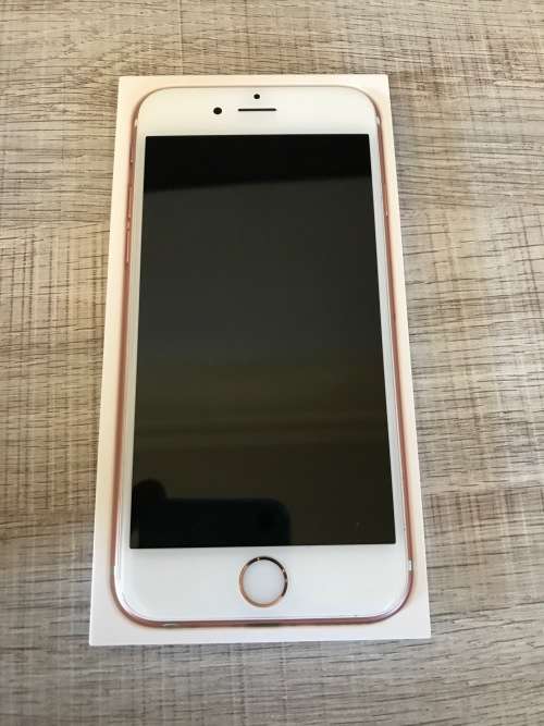 IPHONE 6S 128GB ROSE GOLD. COMES IN ITS ORIGINAL BOX WITH ALL ITS ACCESSORIES. Excellent CONDITION