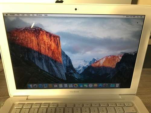 MACBOOK WHITE INTEL CORE 2 DUO CPU @ 2.40GHz 2.40GHz, 2GB RAM, 250GB HDD, OS X EL CAPITAN (4)