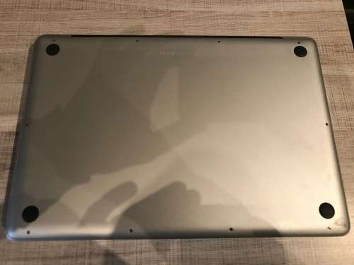 MACBOOK PRO 15" MID 2009, INTEL CORE 2 DUO CPU @ 2,80GHz, 500GB HDD, 4GB RAM, OS X EL CAPITAN
