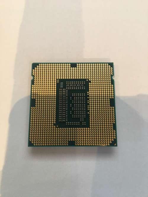 i5 Intel Core i5-3550 Quad-Core Processor 3.3 GHz 6 MB Cache LGA 1155