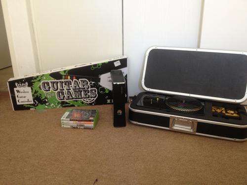 *** Xbox 360s Slim 250GB + Extras CRAZZZZY R1***