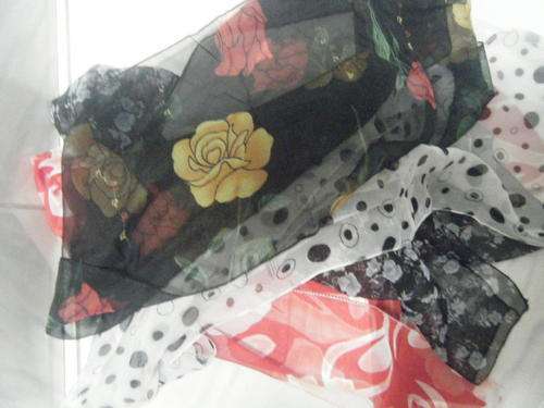 1,3m by 0.25m beautiful multicolor 60 peice scarves - wholesaler